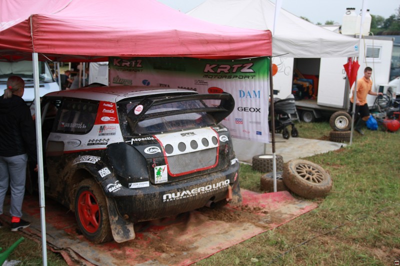 img00199.jpg