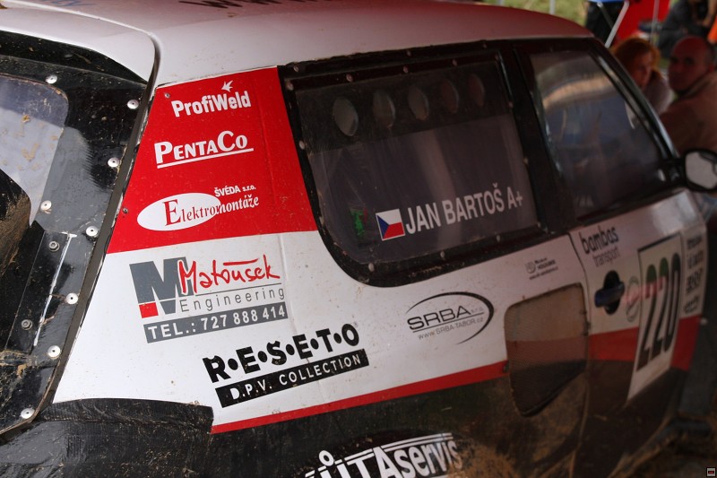 img00206.jpg