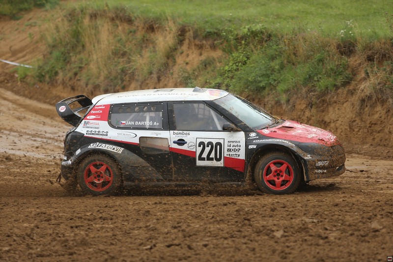 img00460.jpg