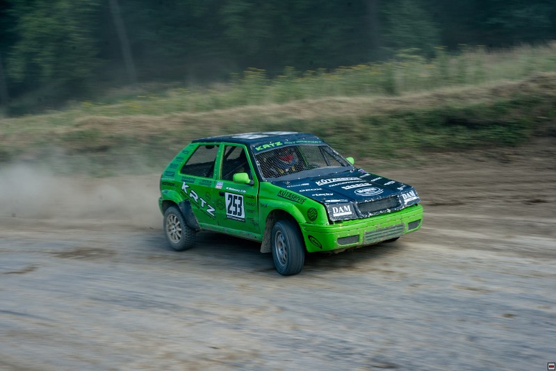 img00121.jpg