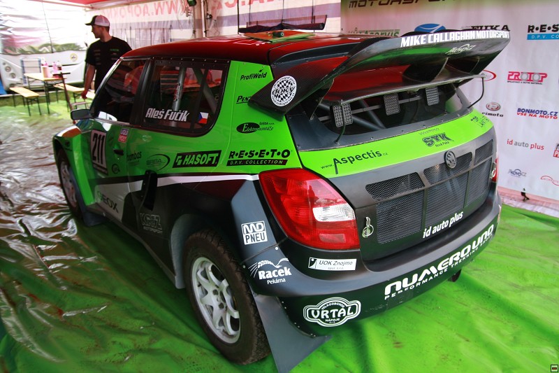 img00200.jpg