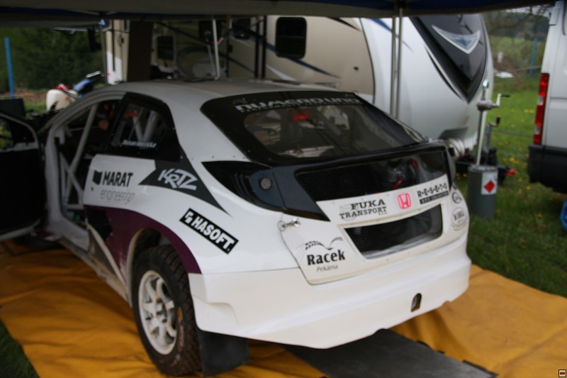 img00208.jpg