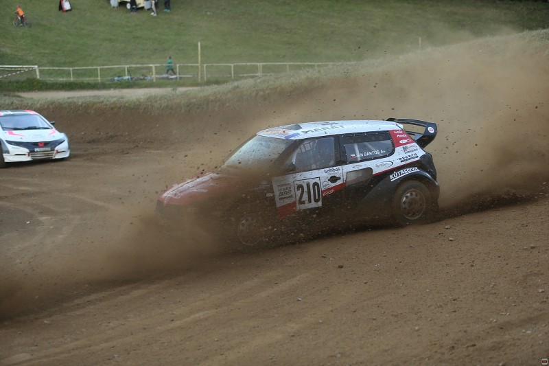 img00688.jpg