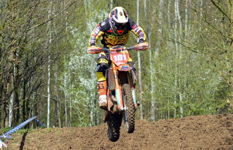 img00030.jpg