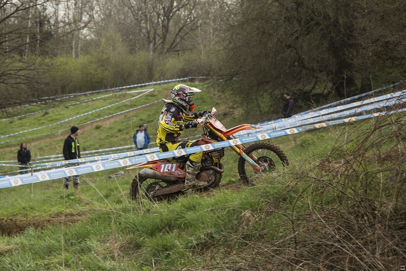 img00116.jpg