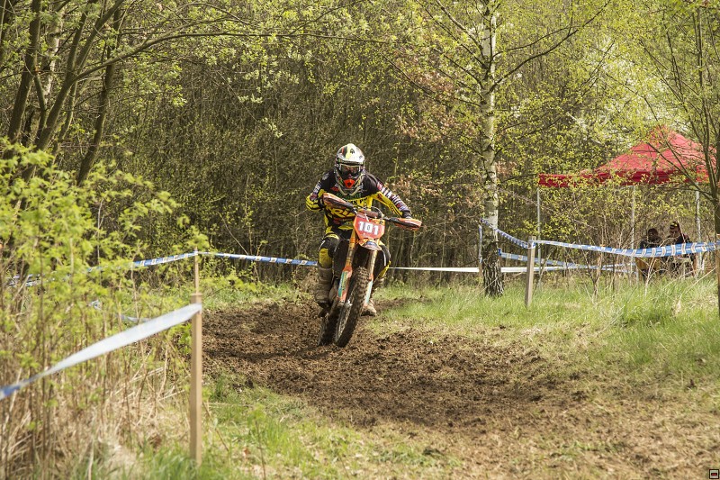img00126.jpg