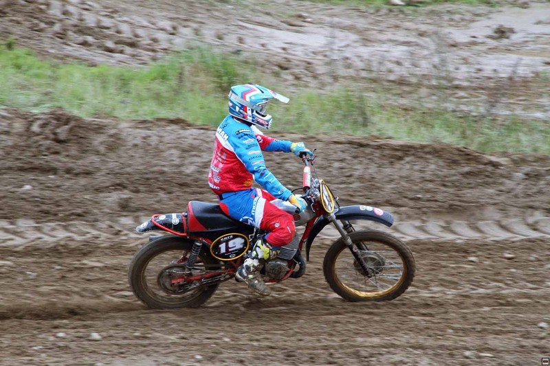img00016.jpg