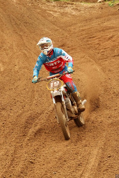 img00019.jpg
