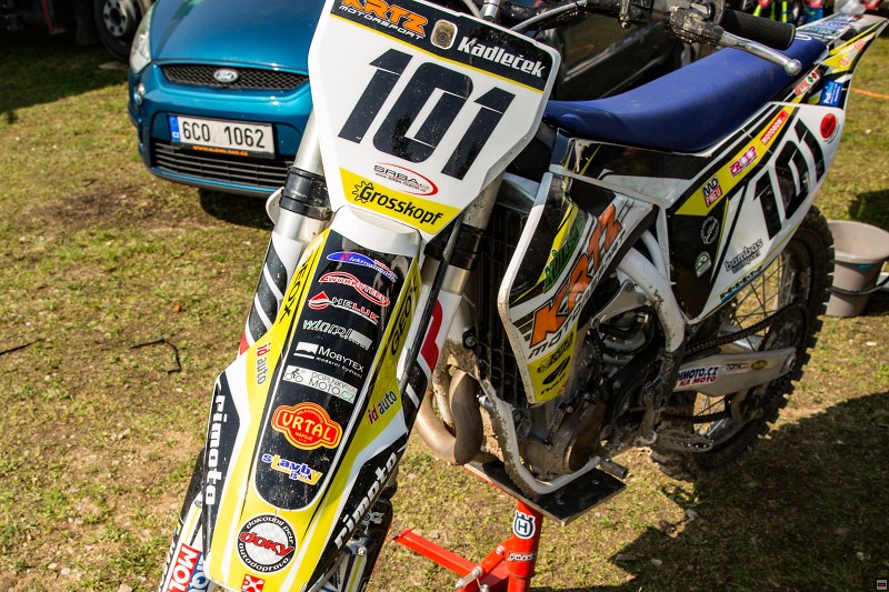 img00085.jpg