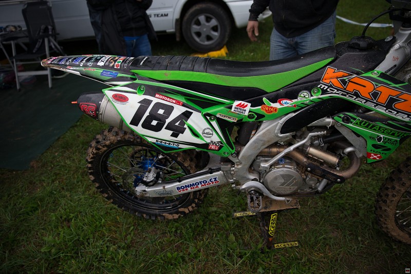 img00233.jpg