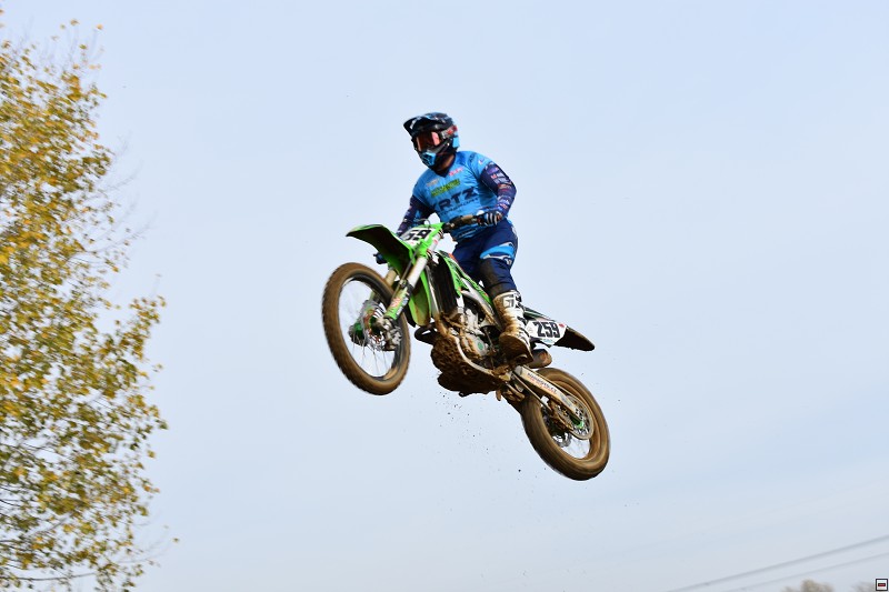 img00112.jpg