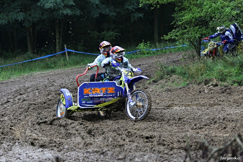 img00003.jpg