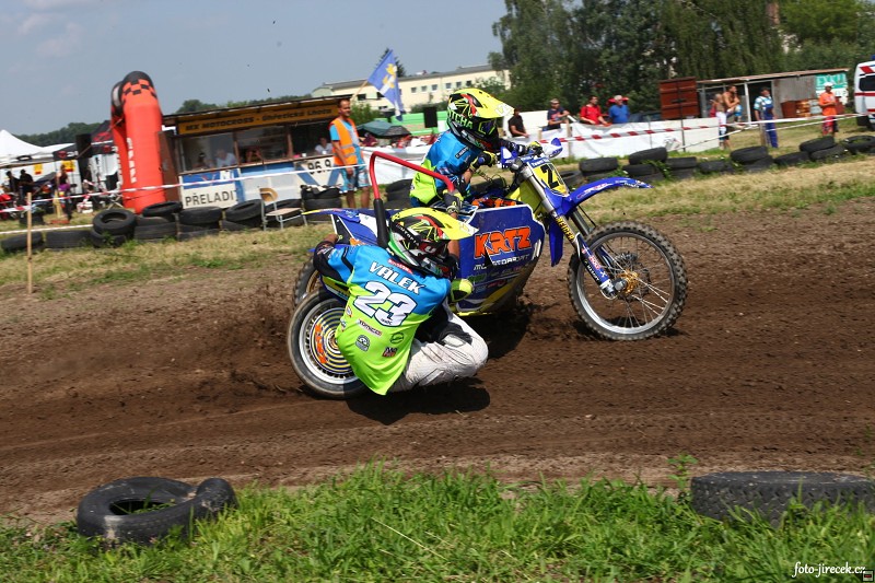 img00017.jpg