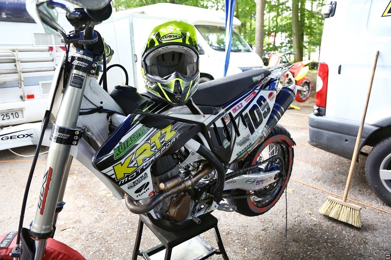 img00010.jpg