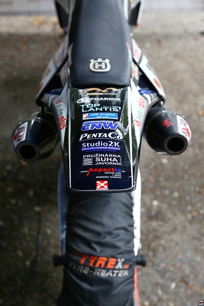 img00012.jpg