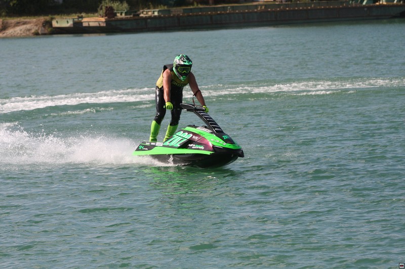 img00026.jpg