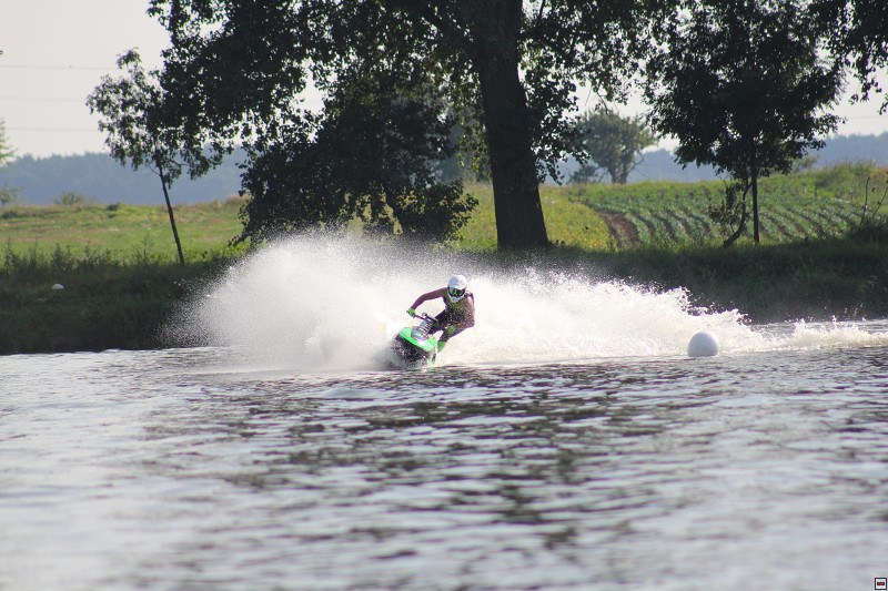 img00092.jpg