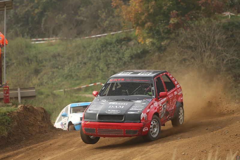 img00227.jpg