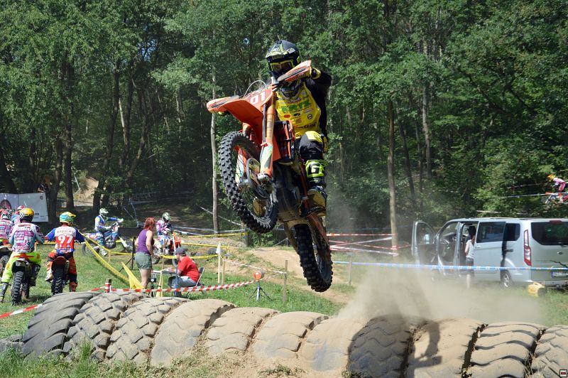 img00052.jpg