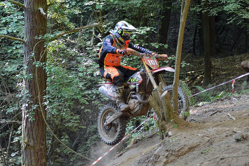 img00053.jpg