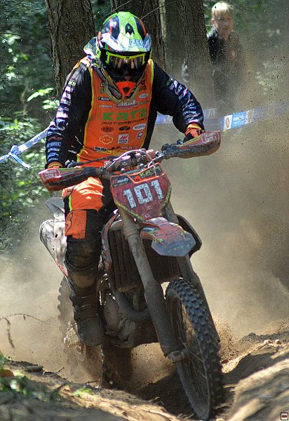 img00069.jpg