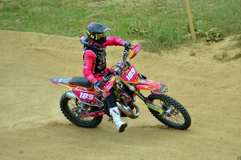 img00076.jpg
