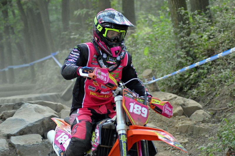 img00147.jpg