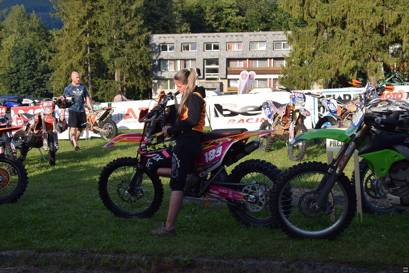 img00271.jpg