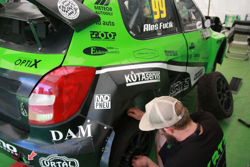 img00325.jpg