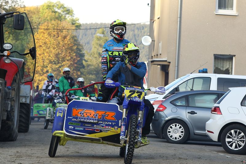 img00006.jpg