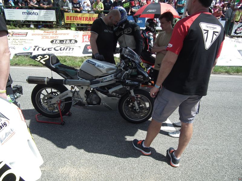img00068.jpg