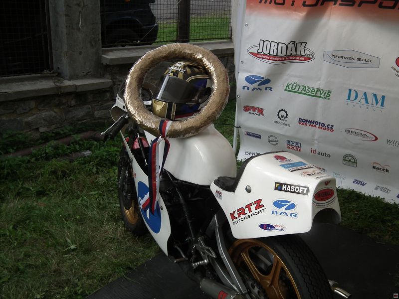 img00085.jpg