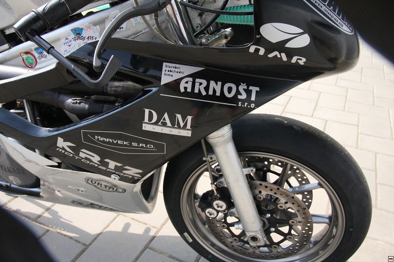 img00100.jpg