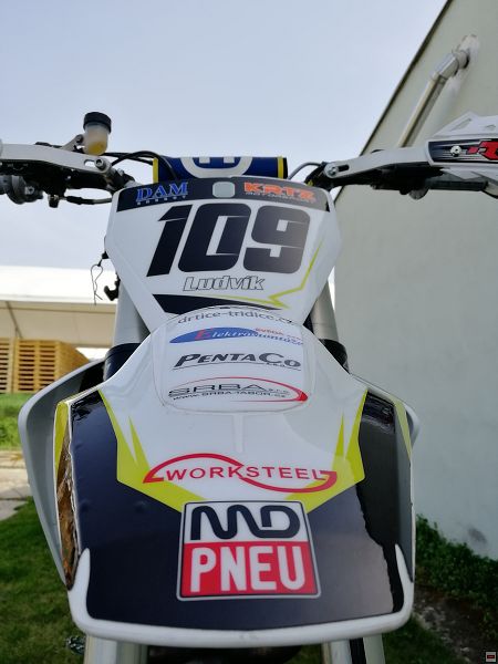 img00050.jpg