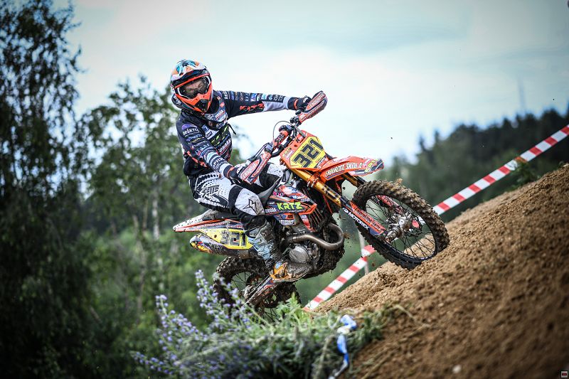 img_enduro_0031.jpg