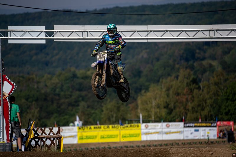 img_motocross_1022.jpg