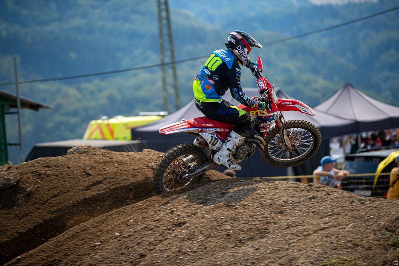 img_motocross_1050.jpg