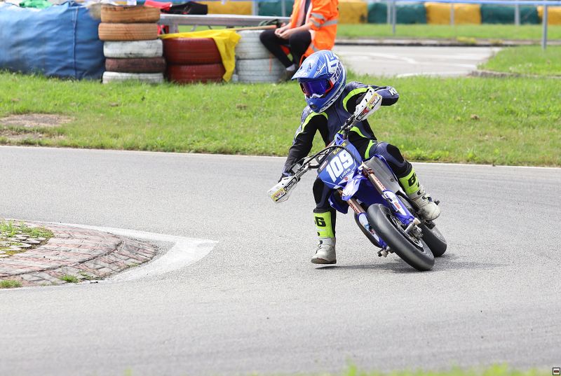 img_supermoto_0006.jpg