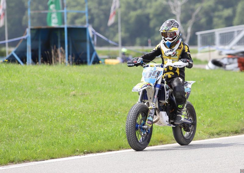 img_supermoto_0011.jpg