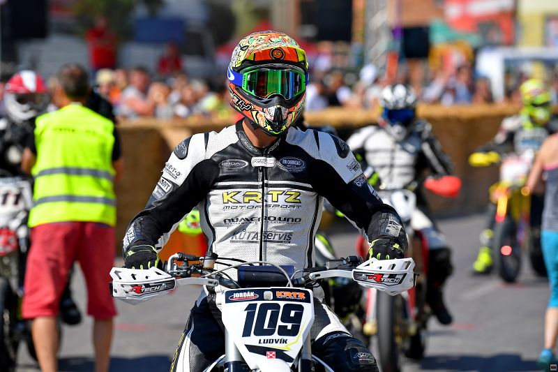 img_supermoto_0105.jpg