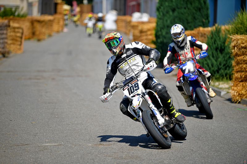 img_supermoto_0118.jpg