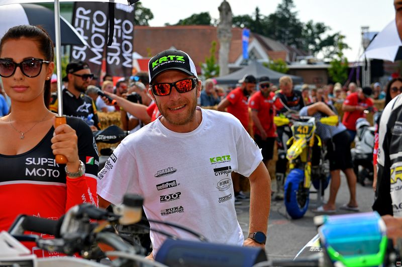 img_supermoto_0129.jpg