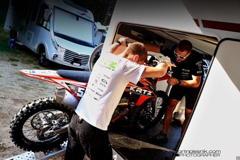 img_motocross_1025.jpg