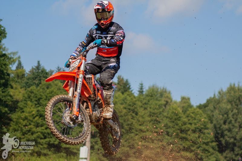 img_motocross_1037.jpg