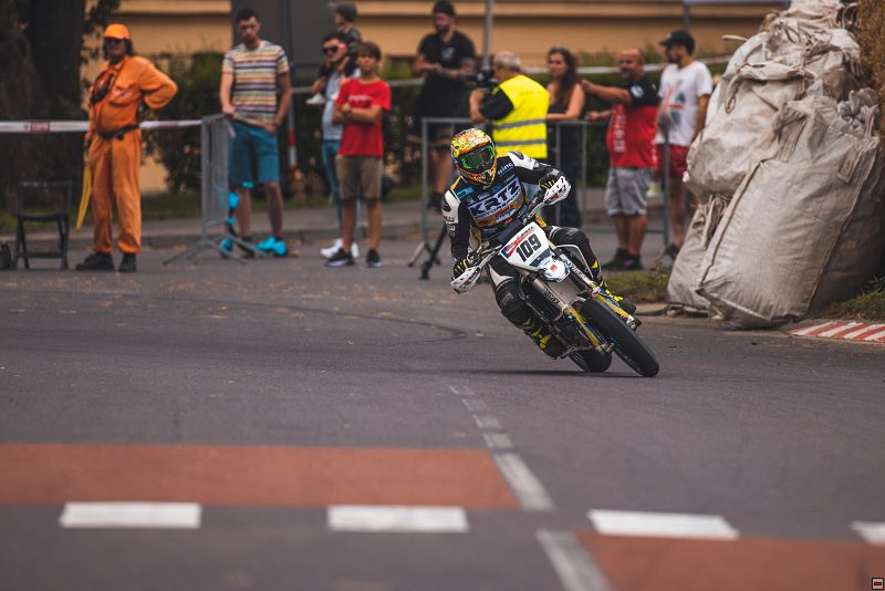 img_supermoto_0003.jpg