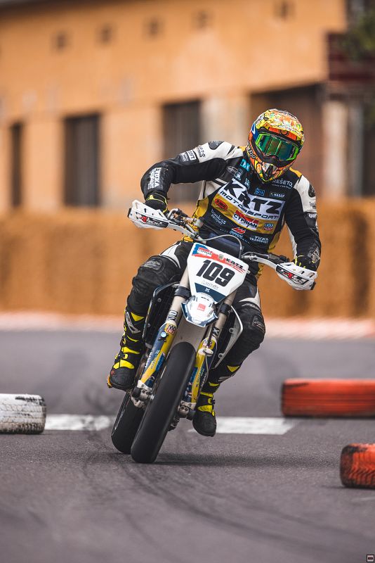 img_supermoto_0010.jpg