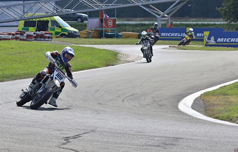 img_supermoto_0019.jpg