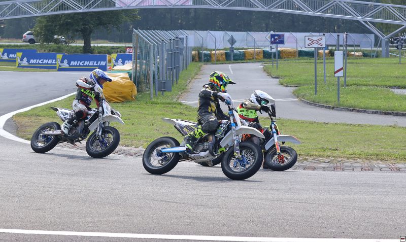 img_supermoto_0022.jpg