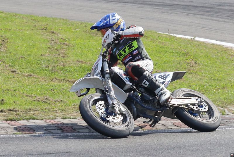 img_supermoto_0033.jpg