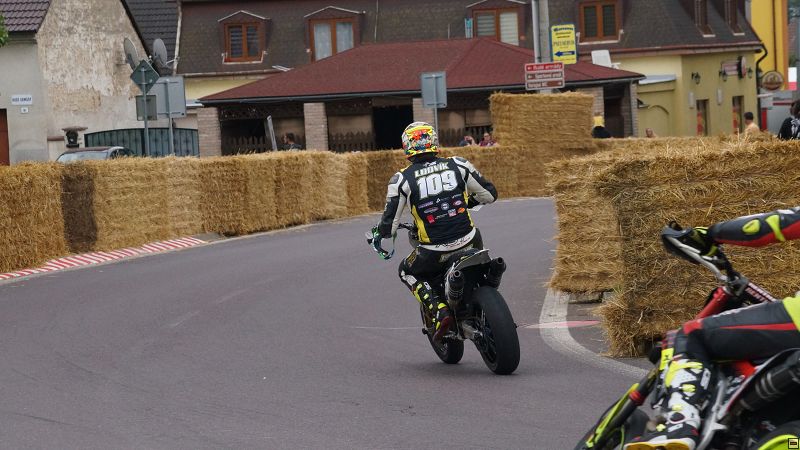 img_supermoto_0092.jpg